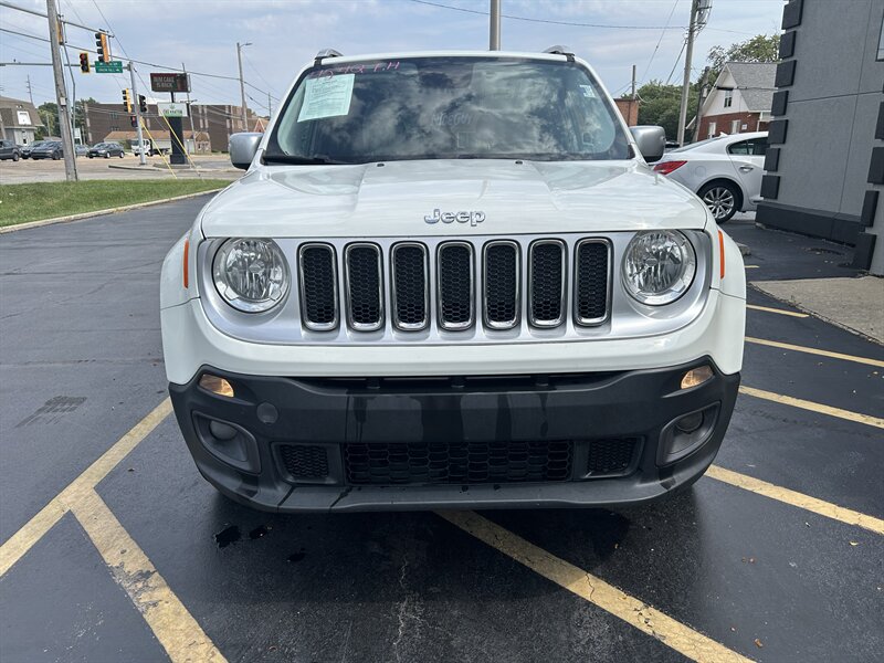 2015 Jeep Renegade Limited - Photo 6 - Fairview Heights, IL 62208