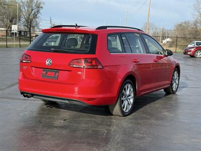 2017 Volkswagen Golf SportWagen TSI S   - Photo 8 - Cahokia, IL 62206