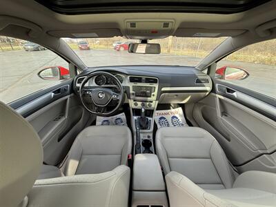 2017 Volkswagen Golf SportWagen TSI S   - Photo 12 - Cahokia, IL 62206