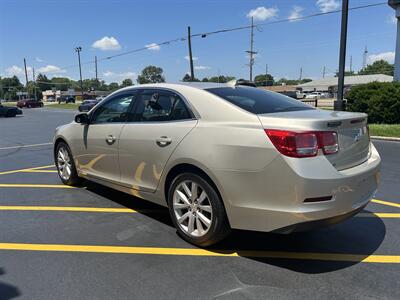 2014 Chevrolet Malibu LT   - Photo 5 - Fairview Heights, IL 62208