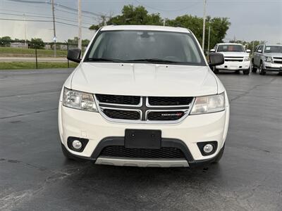 2018 Dodge Journey SE   - Photo 2 - Cahokia, IL 62206