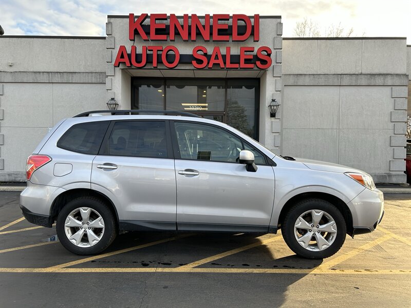 2016 Subaru Forester i Premium's photo