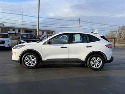 2020 Ford Escape S   - Photo 2 - Cahokia, IL 62206
