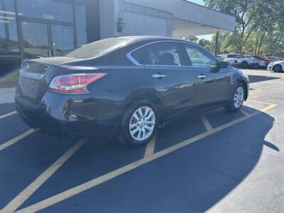 2015 Nissan Altima 2.5   - Photo 4 - Fairview Heights, IL 62208