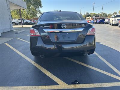 2015 Nissan Altima 2.5   - Photo 7 - Fairview Heights, IL 62208