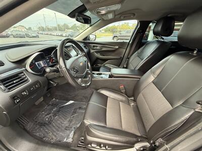 2017 Chevrolet Impala LT   - Photo 10 - Cahokia, IL 62206