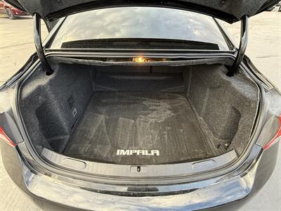 2017 Chevrolet Impala LT   - Photo 9 - Cahokia, IL 62206