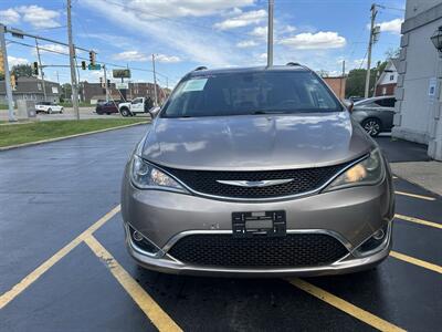 2018 Chrysler Pacifica Touring L   - Photo 6 - Fairview Heights, IL 62208