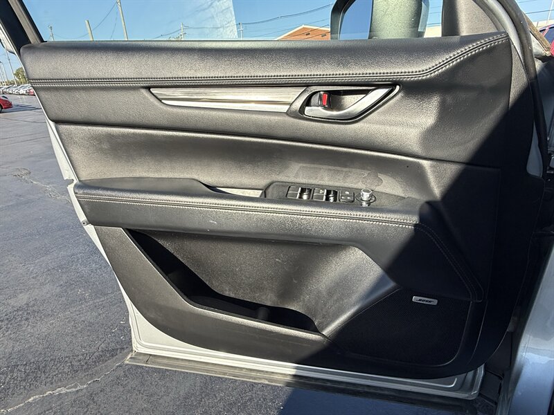 2017 Mazda CX-5 Grand Select - Photo 18 - Cahokia, IL 62206