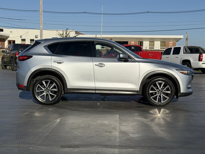 2017 Mazda CX-5 Grand Select - Photo 5 - Cahokia, IL 62206