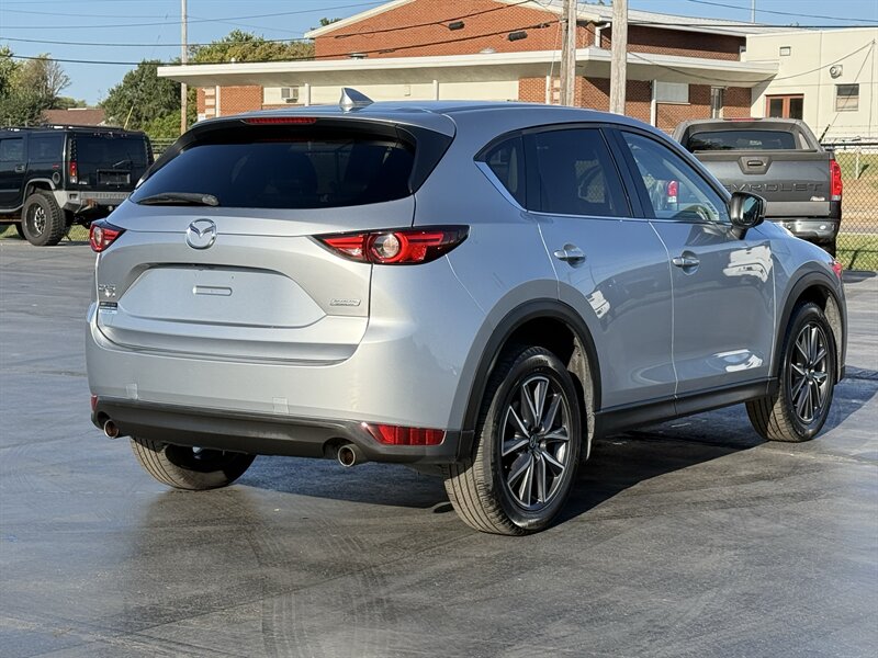 2017 Mazda CX-5 Grand Select - Photo 8 - Cahokia, IL 62206