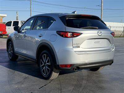 2017 Mazda CX-5 Grand Select - Photo 5 - Cahokia, IL 62206