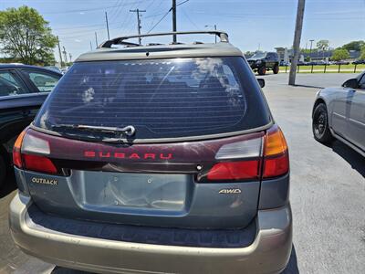 2000 Subaru Outback   - Photo 2 - Belleville, IL 62223