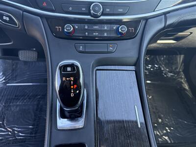 2018 Buick LaCrosse Essence   - Photo 15 - Cahokia, IL 62206