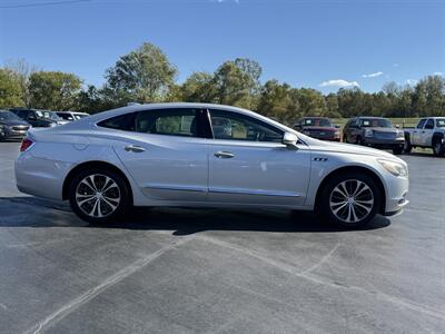 2018 Buick LaCrosse Essence   - Photo 5 - Cahokia, IL 62206