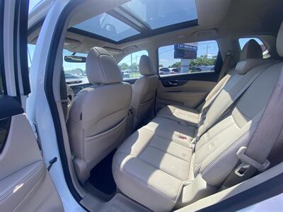 2014 Nissan Rogue S   - Photo 11 - Cahokia, IL 62206