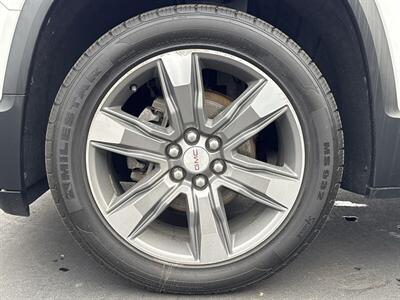 2017 GMC Acadia SLT-2 - Photo 34 - Millstadt, IL 62260