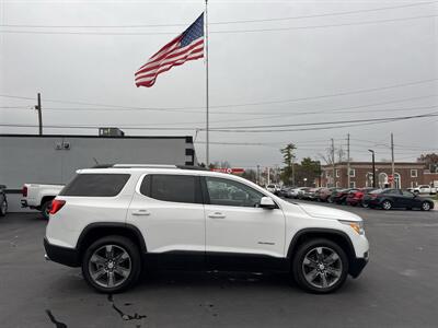 2017 GMC Acadia SLT-2   - Photo 6 - Millstadt, IL 62260