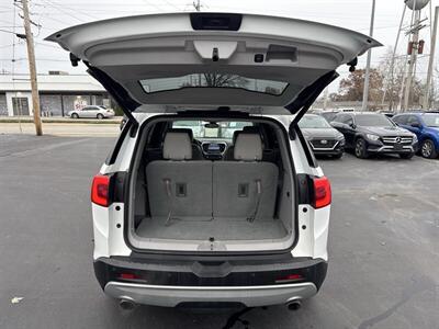 2017 GMC Acadia SLT-2 - Photo 29 - Millstadt, IL 62260