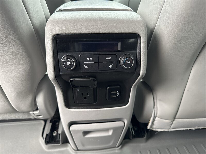 2017 GMC Acadia SLT-2 - Photo 22 - Millstadt, IL 62260