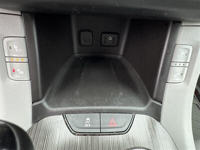 2017 GMC Acadia SLT-2 - Photo 16 - Millstadt, IL 62260