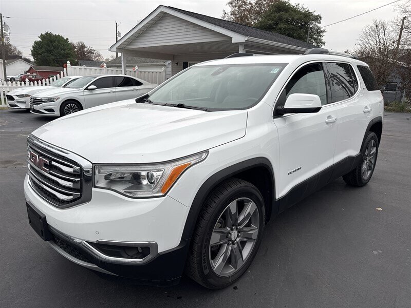 2017 GMC Acadia SLT-2 - Photo 2 - Millstadt, IL 62260