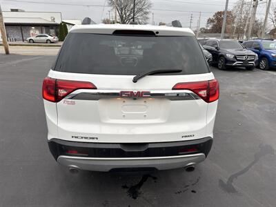 2017 GMC Acadia SLT-2   - Photo 8 - Millstadt, IL 62260