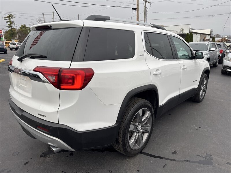 2017 GMC Acadia SLT-2 - Photo 4 - Millstadt, IL 62260