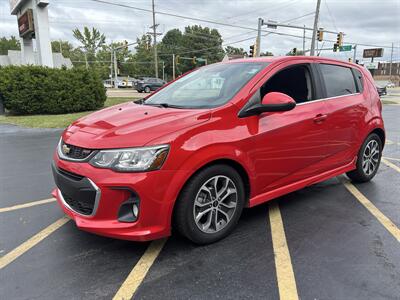 2019 Chevrolet Sonic LT Auto - Photo 3 - Fairview Heights, IL 62208