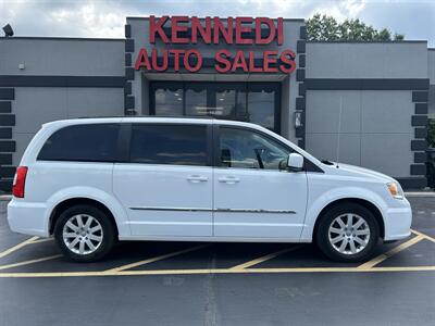 2014 Chrysler Town & Country Touring Van