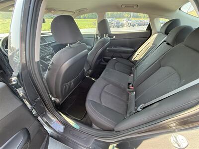 2018 Kia Optima LX   - Photo 9 - Cahokia, IL 62206