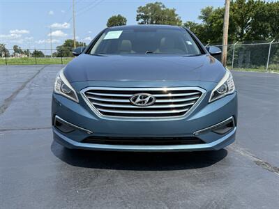 2016 Hyundai SONATA Limited   - Photo 2 - Cahokia, IL 62206