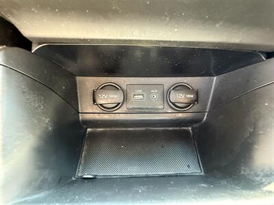 2016 Hyundai SONATA Limited   - Photo 15 - Cahokia, IL 62206