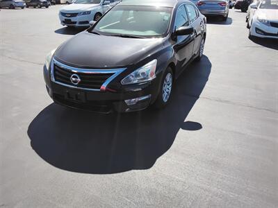 2015 Nissan Altima 2.5   - Photo 1 - Cahokia, IL 62206