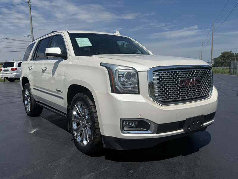 2015 GMC Yukon Denali - Photo 4 - Cahokia, IL 62206