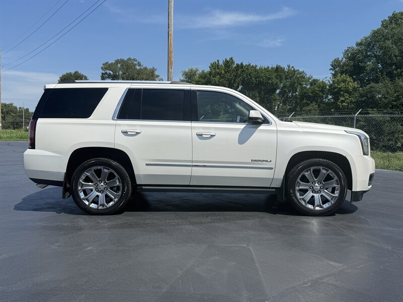 2015 GMC Yukon Denali - Photo 5 - Cahokia, IL 62206