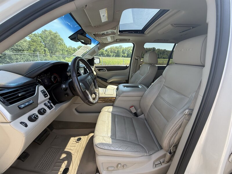 2015 GMC Yukon Denali - Photo 9 - Cahokia, IL 62206