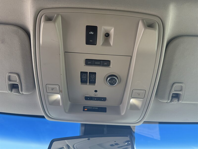 2015 GMC Yukon Denali - Photo 17 - Cahokia, IL 62206