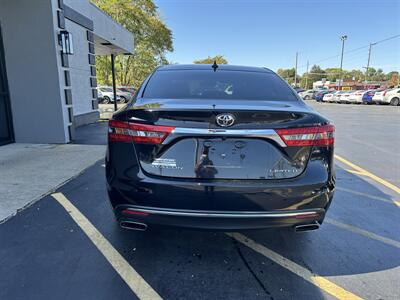 2016 Toyota Avalon XLE - Photo 6 - Fairview Heights, IL 62208