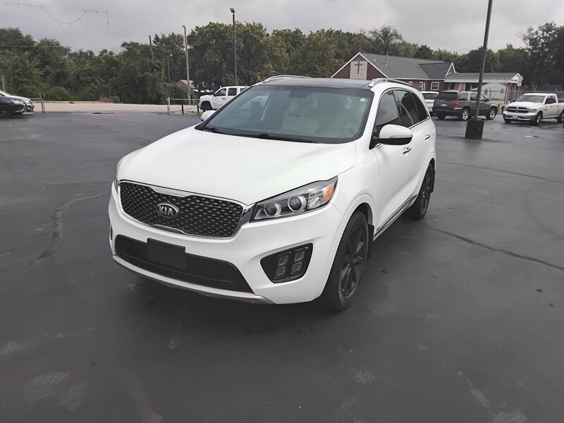 2016 Kia Sorento SX V6   - Photo 1 - Cahokia, IL 62206