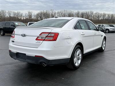 2013 Ford Taurus SEL   - Photo 5 - Cahokia, IL 62206