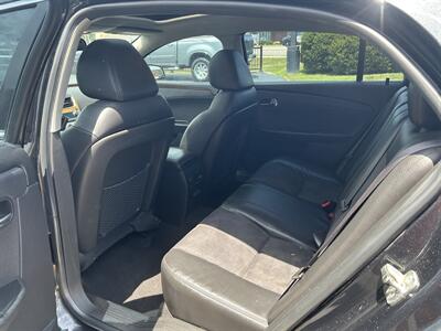 2012 Chevrolet Malibu LT   - Photo 9 - Fairview Heights, IL 62208