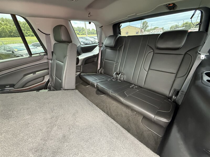 2017 GMC Yukon SLT - Photo 11 - Cahokia, IL 62206