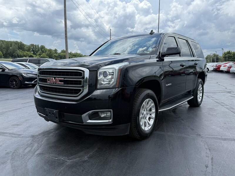 2017 GMC Yukon SLT   - Photo 1 - Cahokia, IL 62206