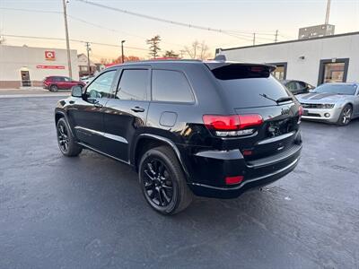 2019 Jeep Grand Cherokee Laredo   - Photo 6 - Millstadt, IL 62260