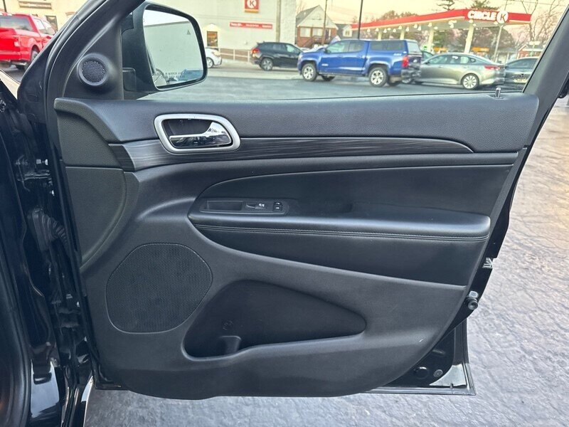 2019 Jeep Grand Cherokee Laredo - Photo 23 - Millstadt, IL 62260