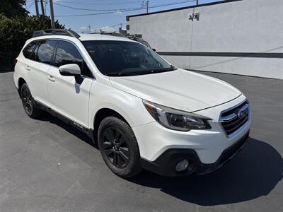 2018 Subaru Outback 2.5i Premium   - Photo 1 - Millstadt, IL 62260