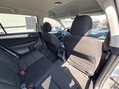 2018 Subaru Outback 2.5i Premium   - Photo 30 - Millstadt, IL 62260