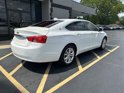 2017 Chevrolet Impala LT   - Photo 4 - Fairview Heights, IL 62208