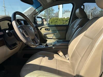 2015 Nissan Armada SV   - Photo 8 - Fairview Heights, IL 62208